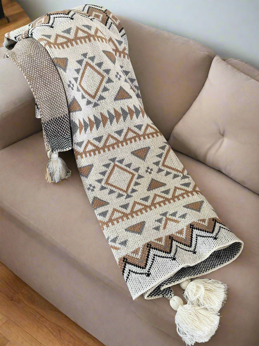 Soft Cozy Knit Sofa Blanket Fringed Shawl