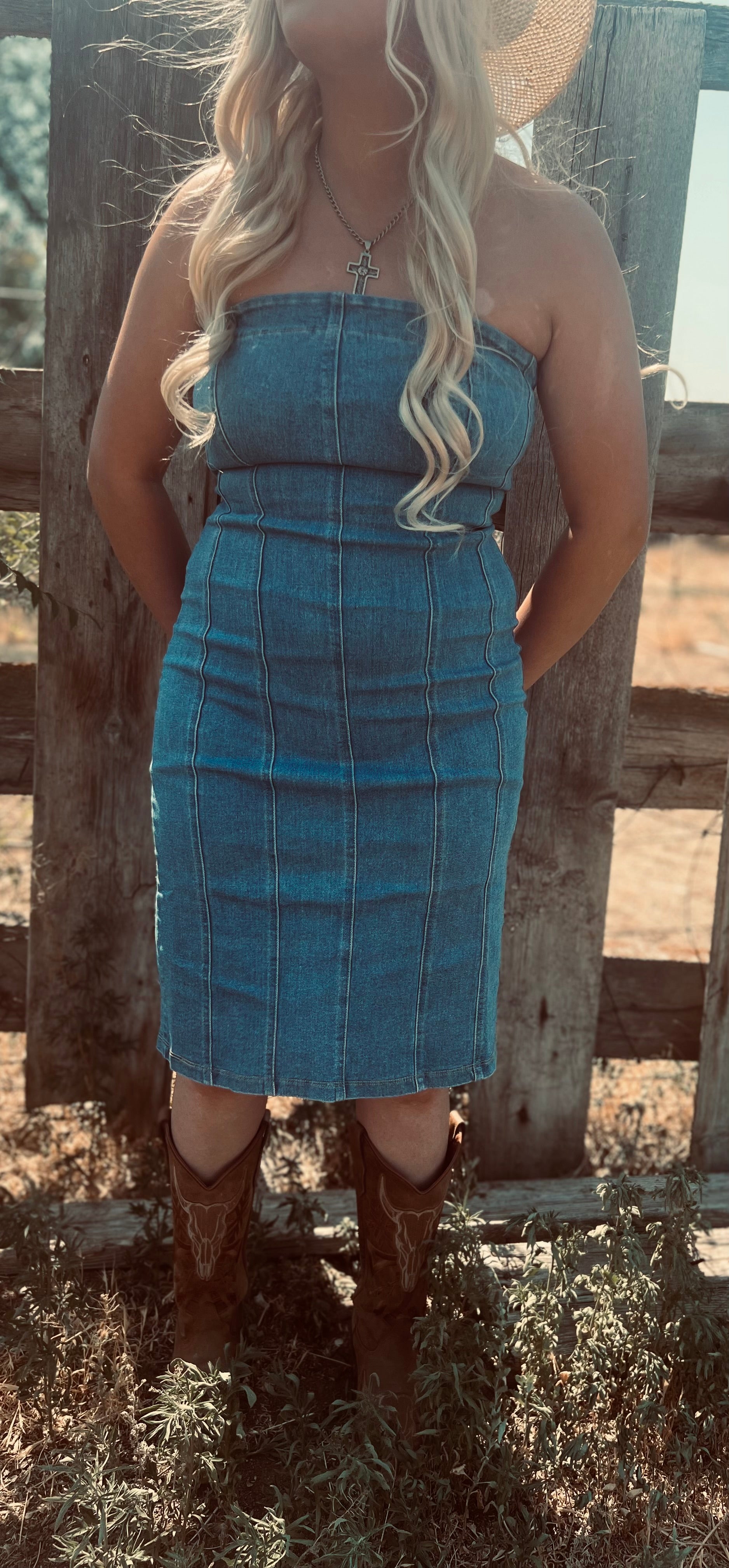 Denim Strapless Stretchy Midi Dress Idaho Vaqueras Denim Strapless Stretchy Midi Dress Idaho Vaqueras