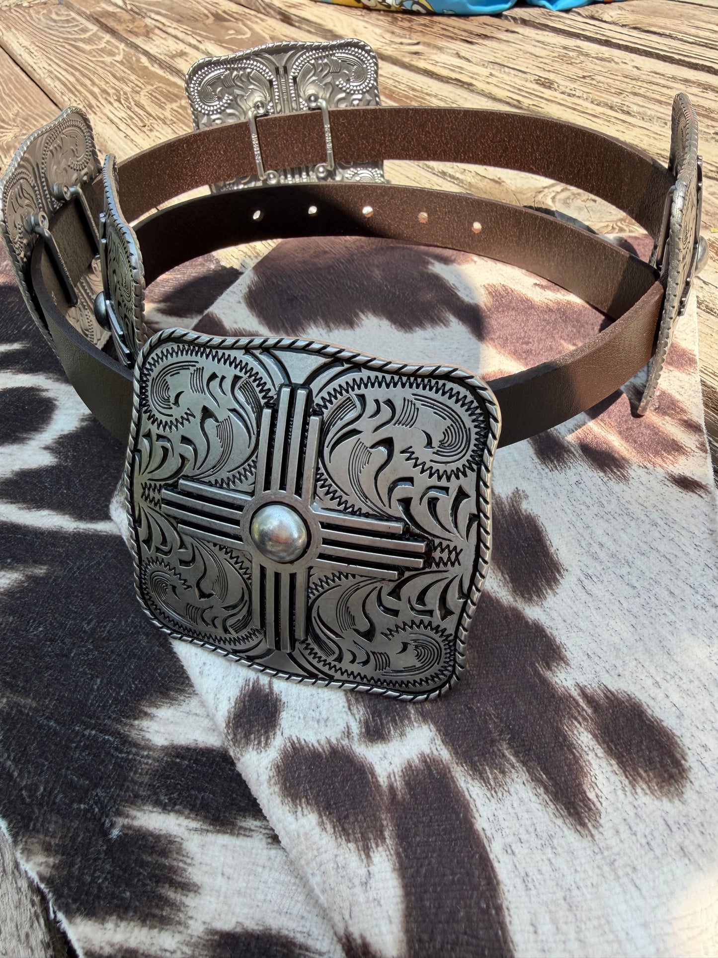 Genuine Leather w. Western Buckle- Size Concho Belt